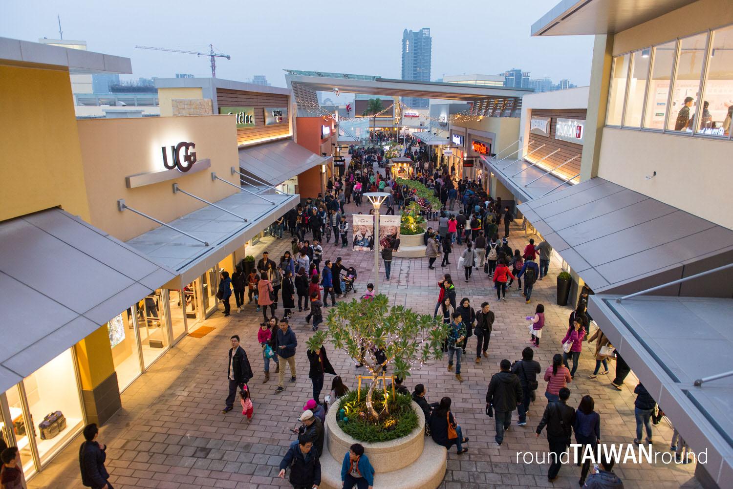 Gloria_Outlets_________-044.jpg