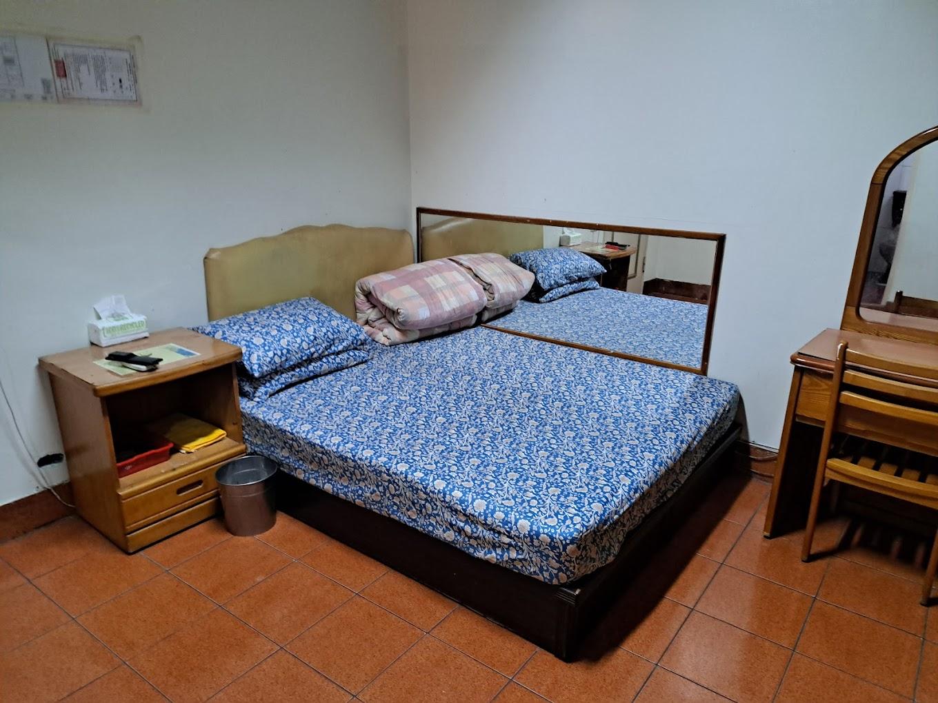 Jiabin Hotel