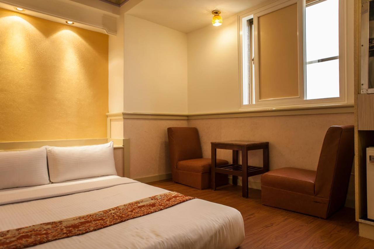 Good Hotel