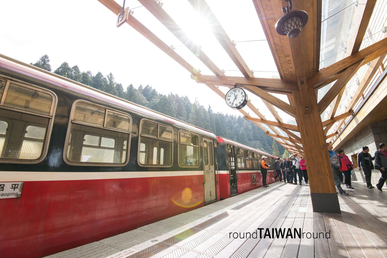 Zhaoping_Station_______-001.jpg