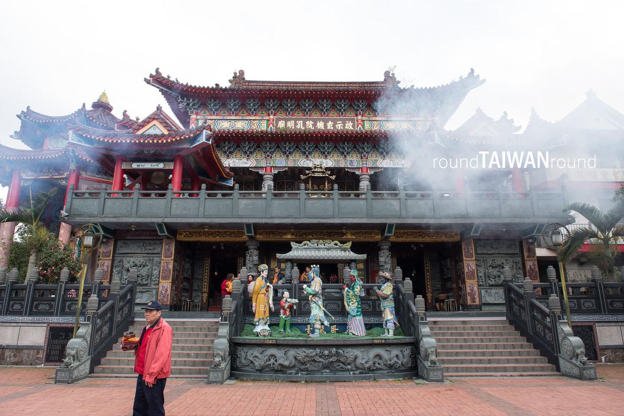 Zhuge_Liang_Temple___________-001.jpg